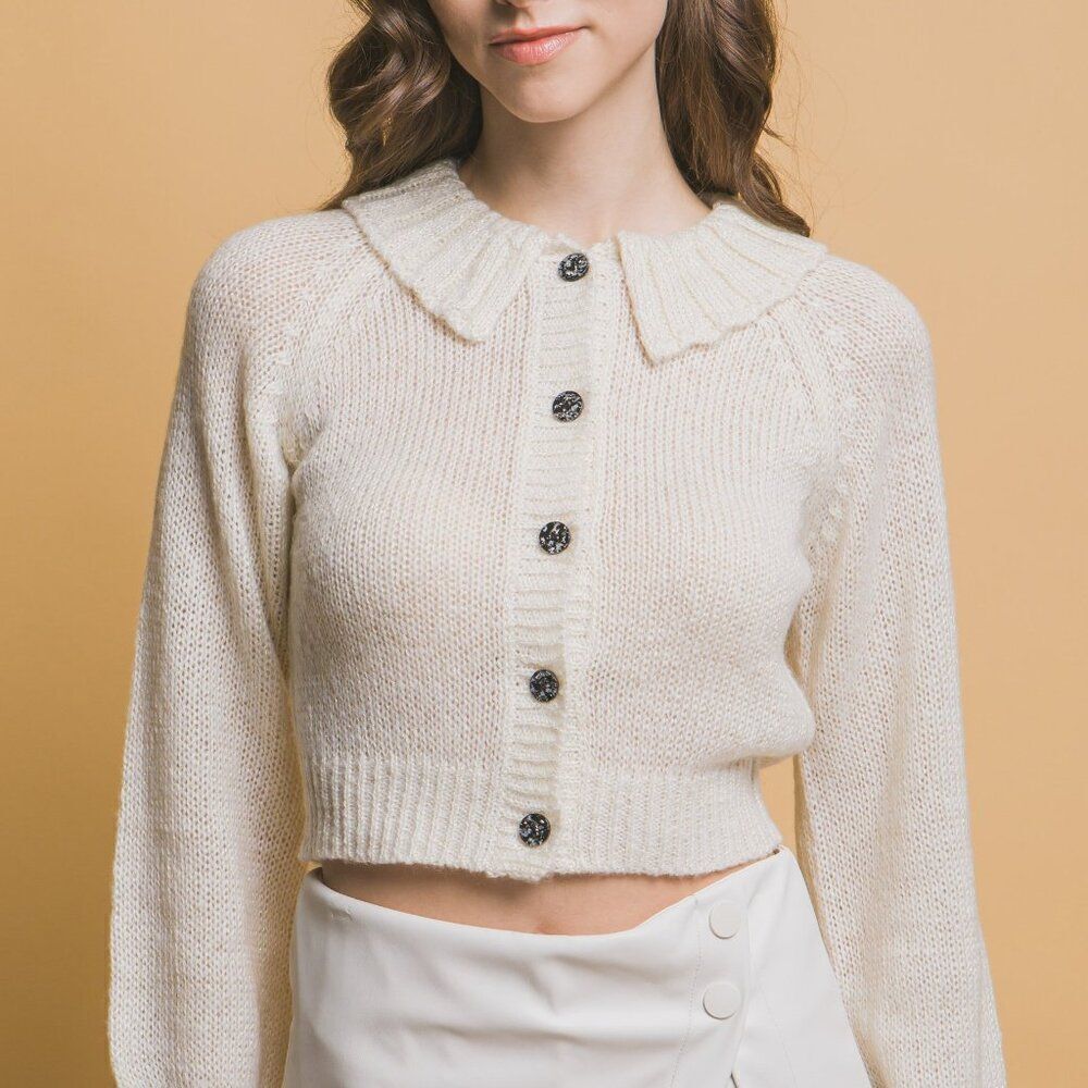 Off White Short Collard Sweater‎ - Picture 4 of 4
